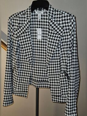 White House Black Market NWT sz14 Houndstooth- Black & White- Open Front Shacket